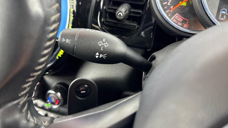 MINI Hatchback 2.0 Cooper S Sport 3dr Auto Petrol Hatchback